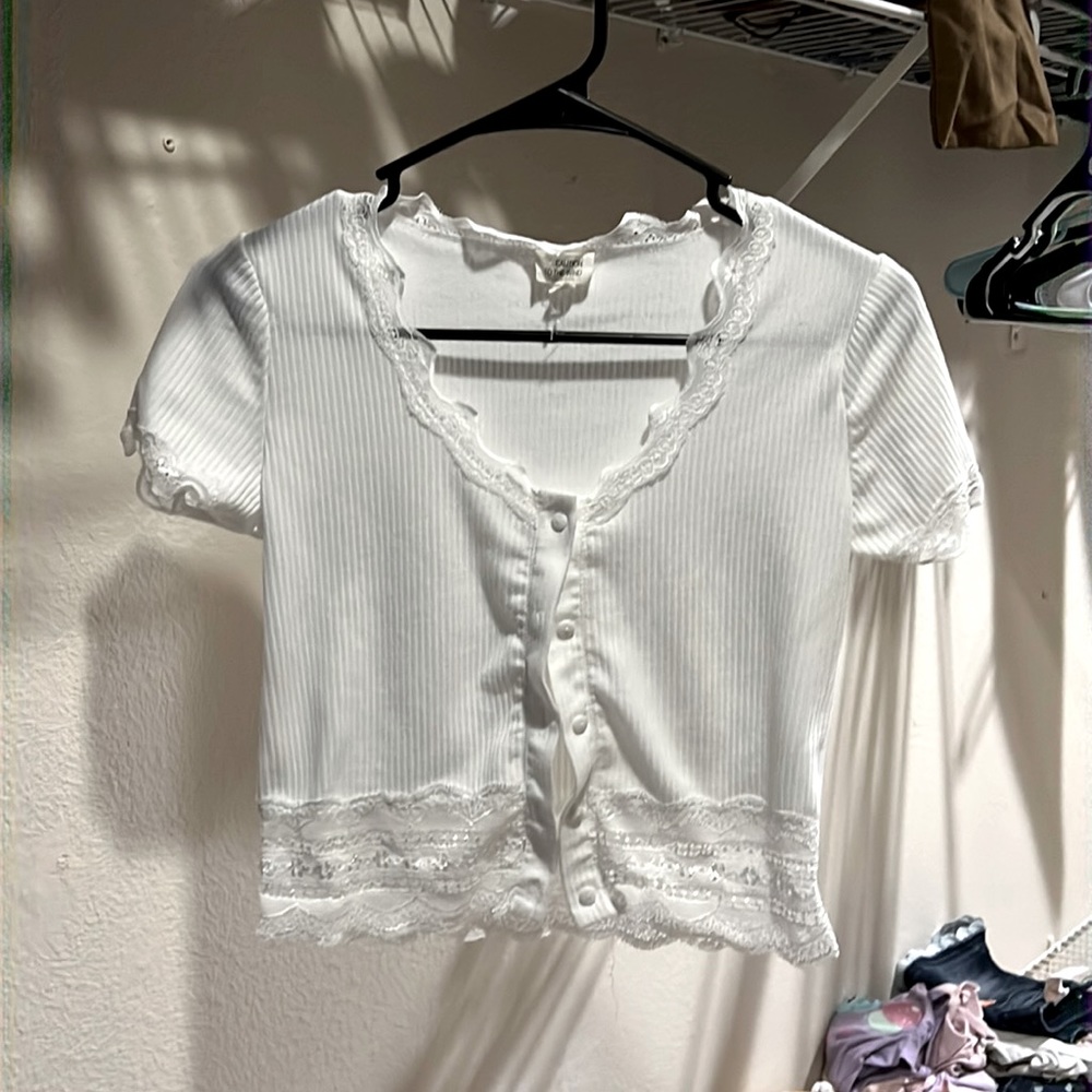 Crop lace cardigan